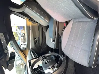 Photo 10 Renault Megane  E-Tech EV60 220 ch optimum charge