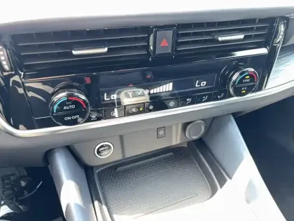 Photo 44 Nissan Qashqai  Mild Hybrid 158 ch Xtronic