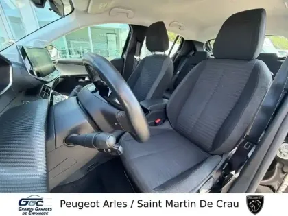 Photo 8 Peugeot 208  Electrique 50 kWh 136ch