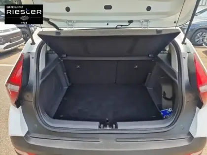 Photo 5 Hyundai Bayon  1.0 T-GDi 100 Hybrid 48V