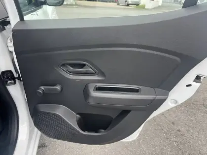 Photo 19 Dacia Sandero  SCe 65