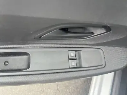 Photo 29 Dacia Sandero  SCe 65