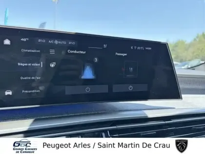 Photo 20 Peugeot 3008  Electrique 325 ch 4x4 73 kWh