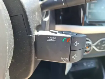 Photo 32 Renault Twingo  III Achat Intégral
