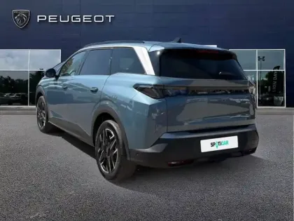 Photo 36 Peugeot 5008  Hybrid 145 ch e-DCS6