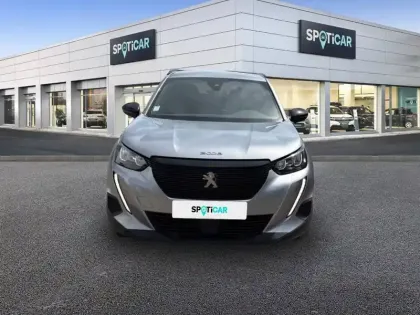 Photo 11 Peugeot 2008  PureTech 130 S&S EAT8