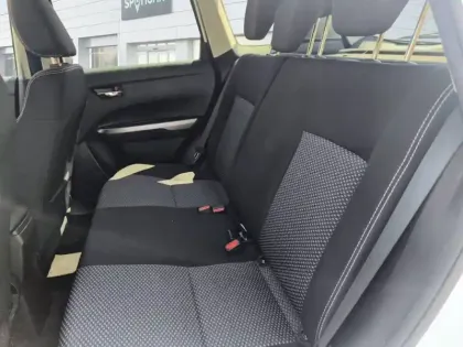 Photo 8 Suzuki Vitara  1.5 Dualjet Hybrid Auto