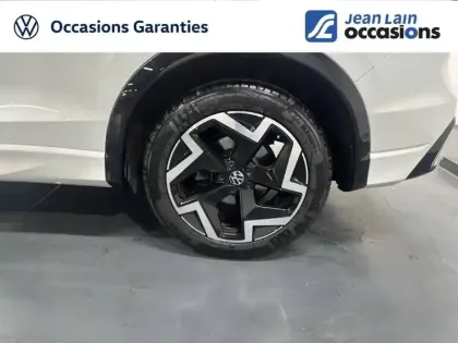 Photo 11 Volkswagen Tiguan  1.5 eTSI 150ch DSG7