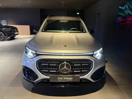 Photo 20 Mercedes GLB  200