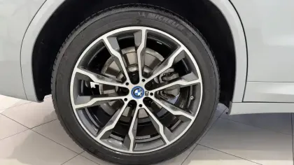 Photo 17 BMW X3  xDrive 30e 292ch BVA8