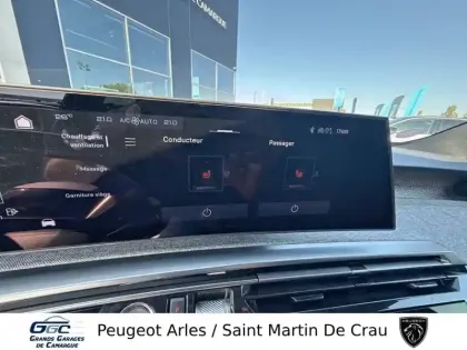 Photo 18 Peugeot 3008  Hybrid 136 e-DCS6