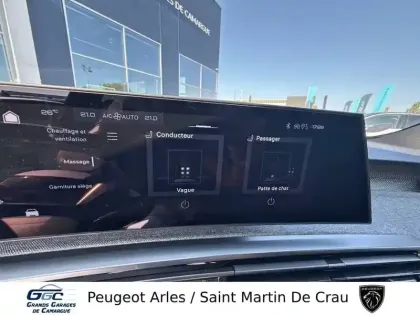 Photo 17 Peugeot 3008  Hybrid 136 e-DCS6