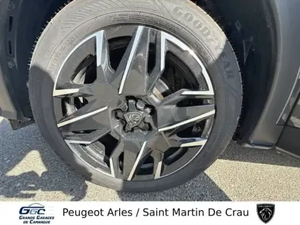 Photo 13 Peugeot 3008  Hybrid 136 e-DCS6