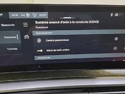 Photo 20 Peugeot 5008  Hybrid 145 e-DCS6