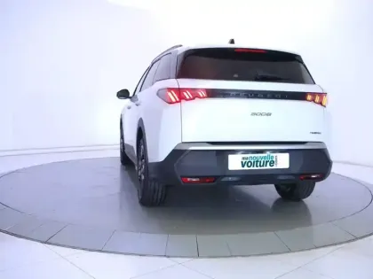 Photo 6 Peugeot 5008  Hybrid 145 e-DCS6