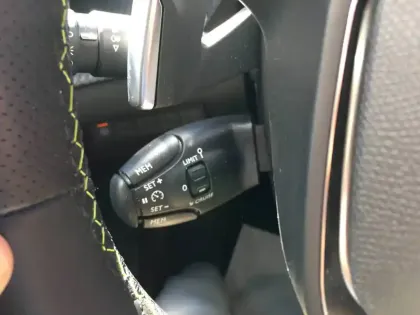 Photo 16 Peugeot 2008  PureTech 130 S&S EAT8