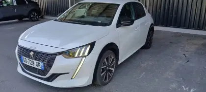 Photo Peugeot 208 Gt