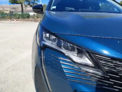 Photo 15 Peugeot 3008  Hybrid 225 e-EAT8