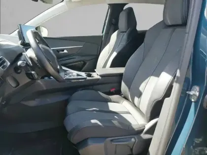 Photo 10 Peugeot 3008  Hybrid 225 e-EAT8