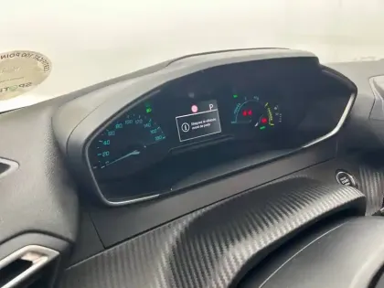 Photo 9 Peugeot 208  Electrique 50 kWh 136ch