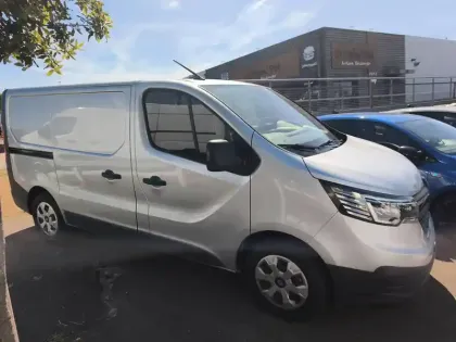 Photo 6 Renault Trafic  FG BLUE DCI 170 L1H1 2T8 AUTO