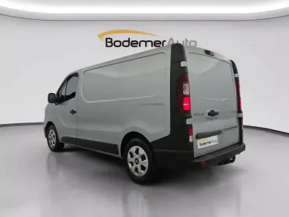 Photo 180 Renault Trafic  FG BLUE DCI 170 L1H1 2T8 AUTO