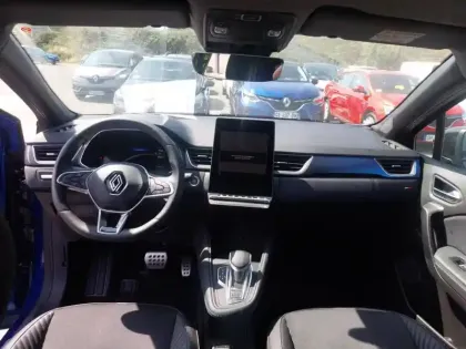 Photo 9 Renault Captur  E-Tech full hybrid 145 ch