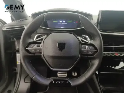 Photo 12 Peugeot 2008  PureTech 130 S&S EAT8
