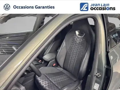 Photo 10 Volkswagen Tiguan  1.5 eTSI 150ch DSG7