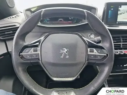 Photo 16 Peugeot 2008  Electrique 136 ch