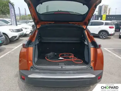Photo 5 Peugeot 2008  Electrique 136 ch
