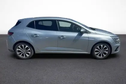Photo 6 Renault Megane Mégane IV Berline TCe 140 EDC FAP