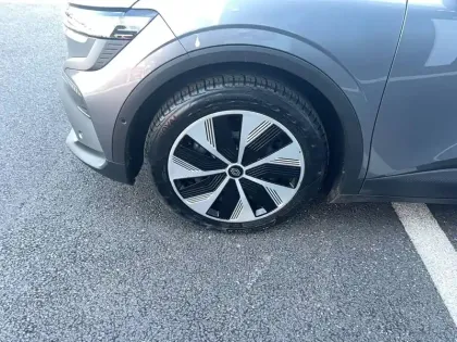 Photo 8 Renault Megane  E-Tech EV60 130ch super charge