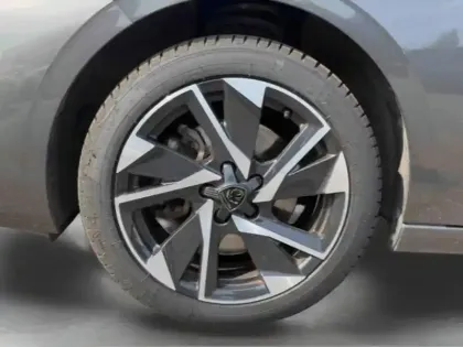 Photo 5 Peugeot 308  SW 1.2 PureTech 130ch S&S Allure Pack