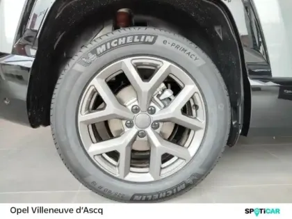 Photo 27 Jeep Compass  1.2 Turbo T3 145ch e-Hybrid First Edition BVR6