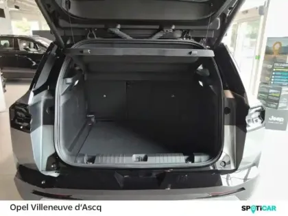 Photo 18 Jeep Compass  1.2 Turbo T3 145ch e-Hybrid First Edition BVR6
