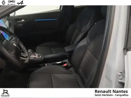 Photo 10 Renault Captur  1.6 E-Tech full hybrid 145ch esprit Alpine