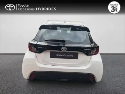 Photo 18 Toyota Yaris  116h Dynamic 5p MY22