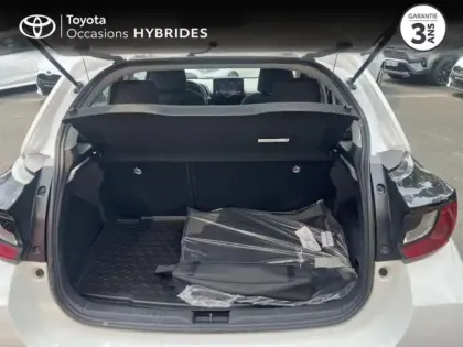 Photo 9 Toyota Yaris  116h Dynamic 5p MY22