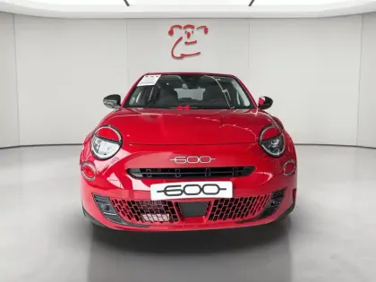 Photo 9 Fiat 600  1.2 Hybrid Turbo 110ch Pop eDCT6