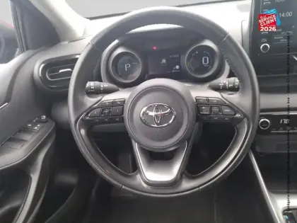 Photo 11 Toyota Yaris  116h Design 5p MY22