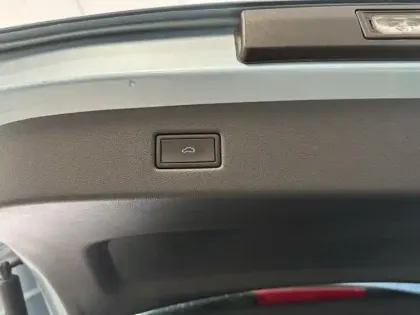 Photo 11 Ford Explorer  286ch Extended Range 77kWh RWD