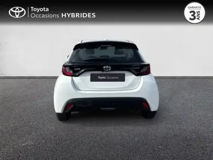Photo 18 Toyota Yaris  116h Dynamic 5p MY22