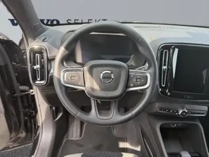 Photo 11 Volvo XC40  B3 163ch Plus DCT 7