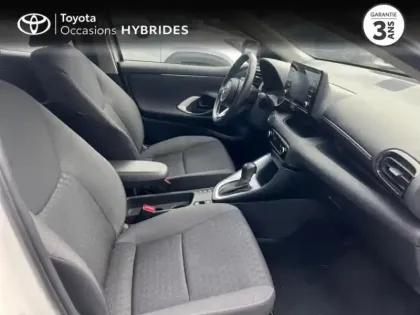 Photo 20 Toyota Yaris  116h Dynamic 5p MY22