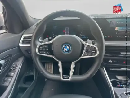 Photo 11 BMW Serie 3 Série 3 Touring 330eA xDrive 292ch M Sport