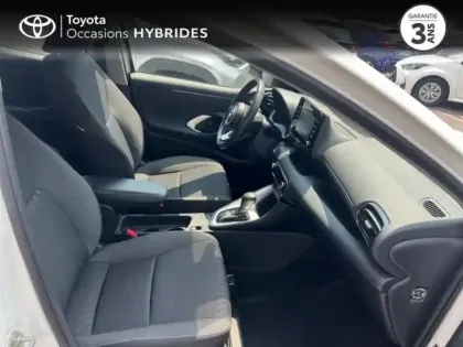 Photo 5 Toyota Yaris  116h Dynamic 5p MY22