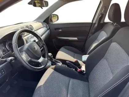 Photo 6 Suzuki Vitara  1.5 Dualjet Hybrid 115ch Privilège Auto