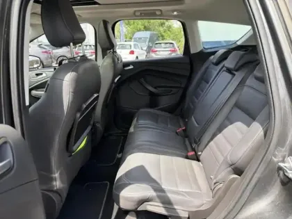 Photo 5 Ford Kuga  2.0 TDCi 150ch Stop&Start Titanium 4x4 Powershift