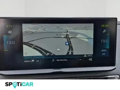 Photo 13 Peugeot 3008  HYBRID 225ch GT e-EAT8